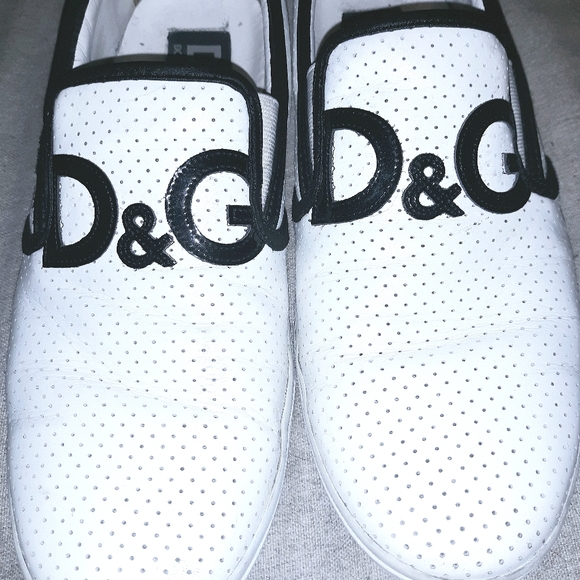 d&g slip on sneakers